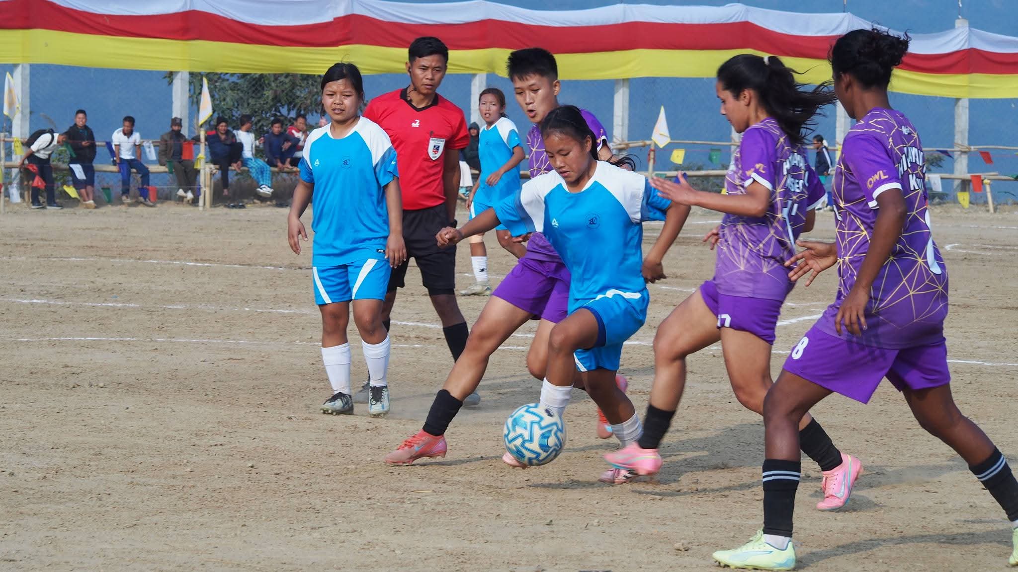 पवित्रहाङमा गोल्डकप : दार्जिलिङलाई पराजित गर्दै सुनसरी सेमिफाइनल प्रवेश;